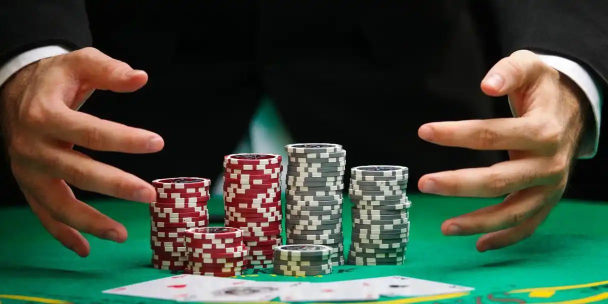 Antarmuka turnamen sepak bola di platform mantap555 menampilkan jadwal pertandingan dan pasar taruhan